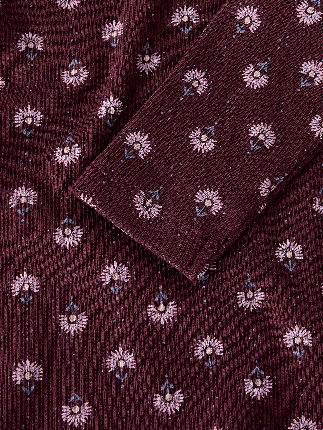 model_shot-front_full